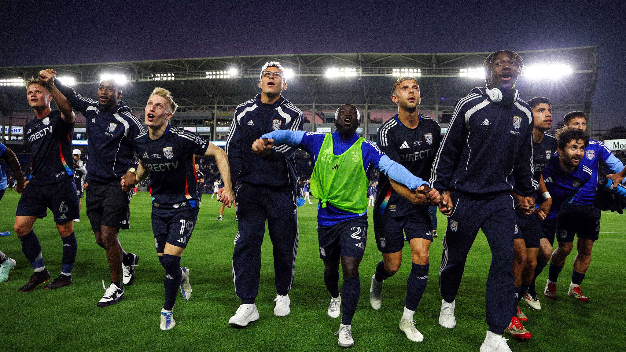 他不仅可以 他不仅可以