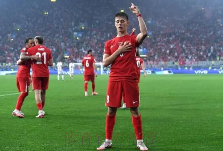 前途昏暗!多名队友和安帅都不满居莱尔的表现 前途昏暗!多名队友和安帅都不满居莱尔的表现